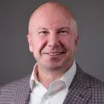 Headshot of Lee Huffman